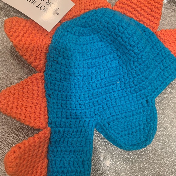 Crochet Dinosaur baby Hat n booties for baby - Picture 2 of 4